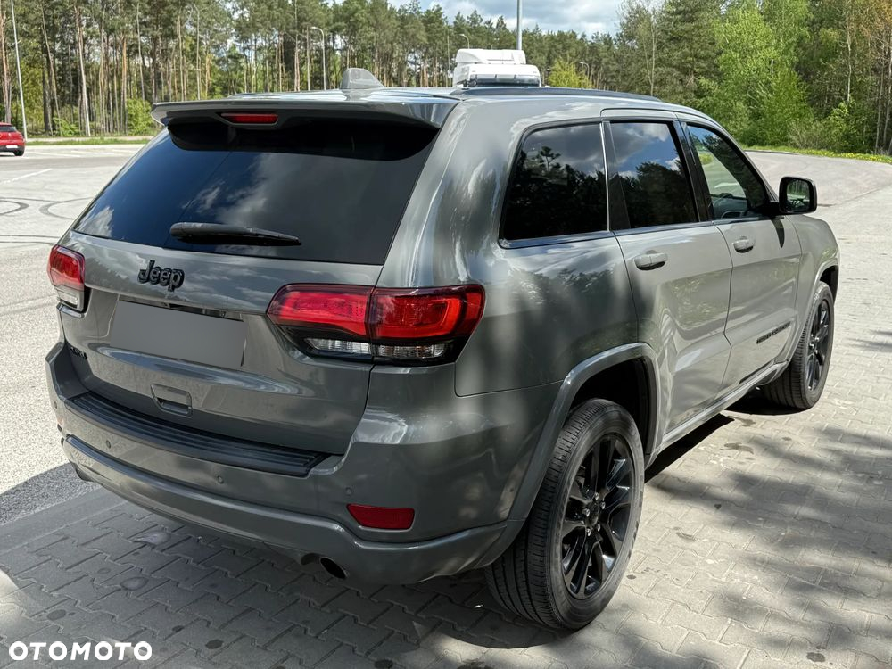 Jeep Grand Cherokee - 7