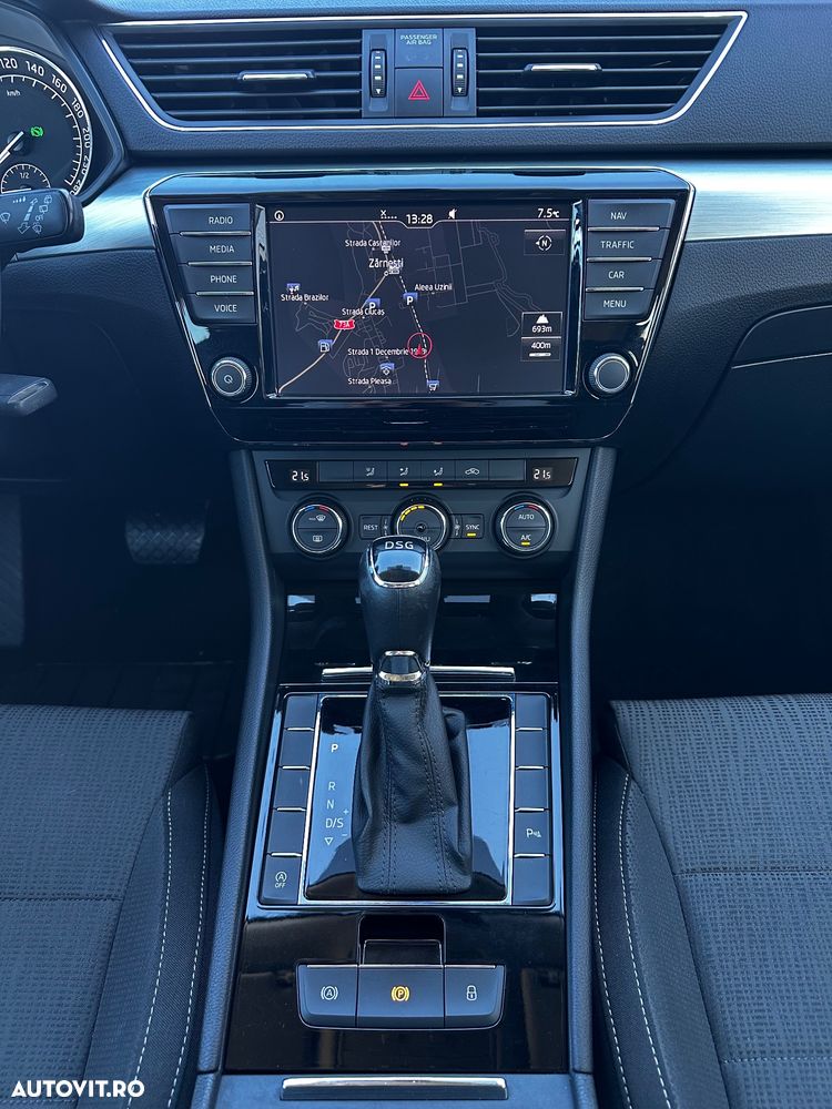 Skoda Superb 1.6 TDI DSG Ambition - 30