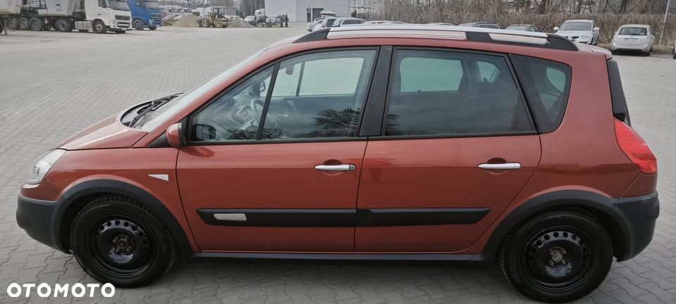 Renault Scenic 1.9 dCi Confort Expression - 4