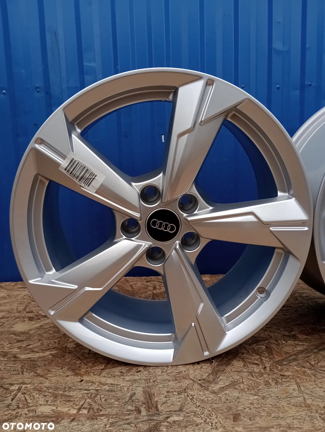 NOWE FELGI ALUMINIOWE 5x112 R18 8J ET39 AUDI A3 A4 A5 A6 A7 A8 Q2 Q3 Q5 SKODA ENYAQ IV KAROQ KODIAQ OCTAVIA SUPERB VW ARTEON CC GOLF ID3 JETTA PASSAT PAHETON TAYRON T-ROC - 3