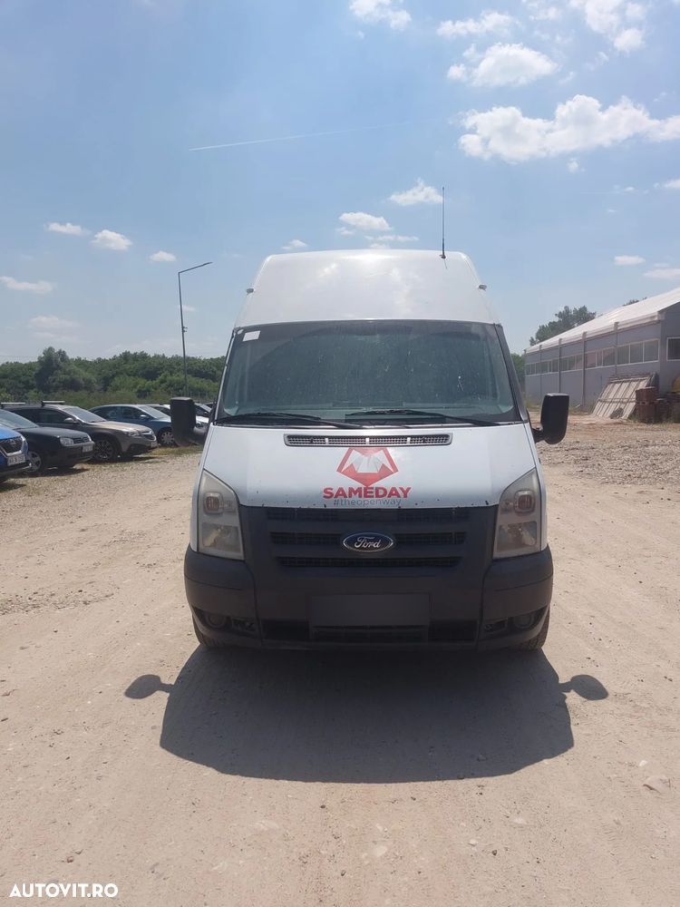 Ford Transit - 1