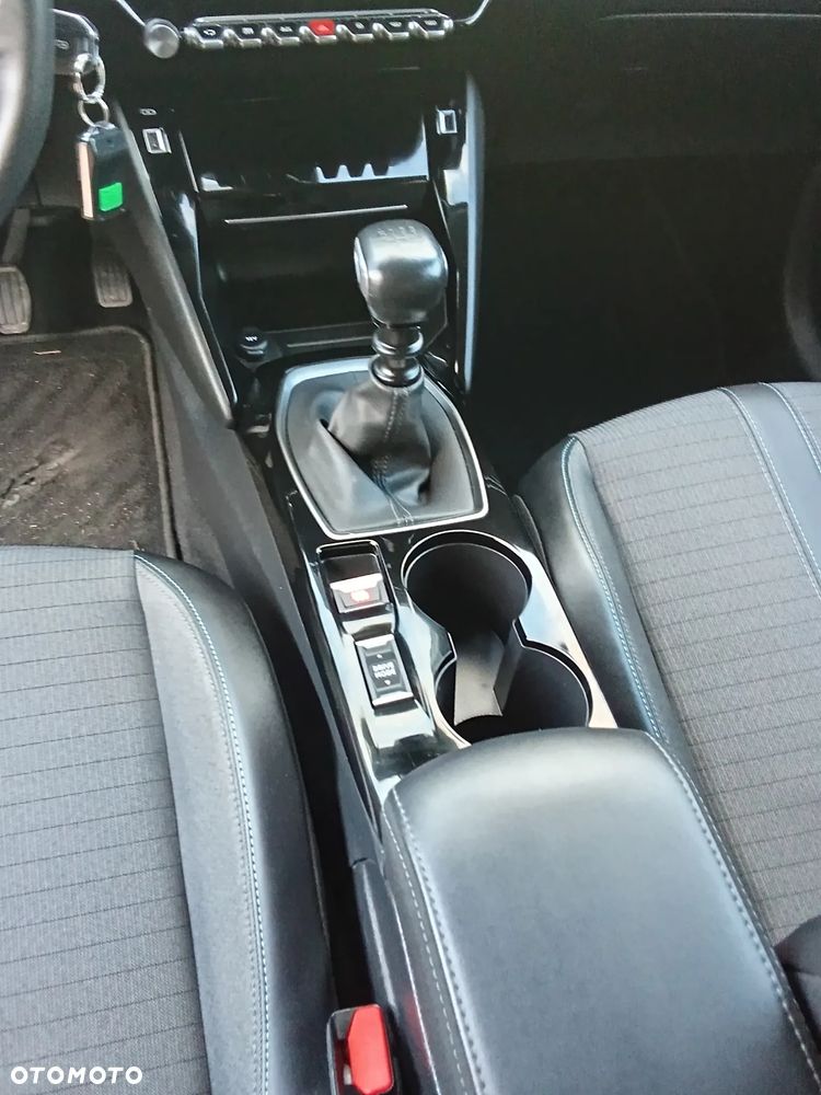 Peugeot 208 PureTech 100 Allure Pack - 10