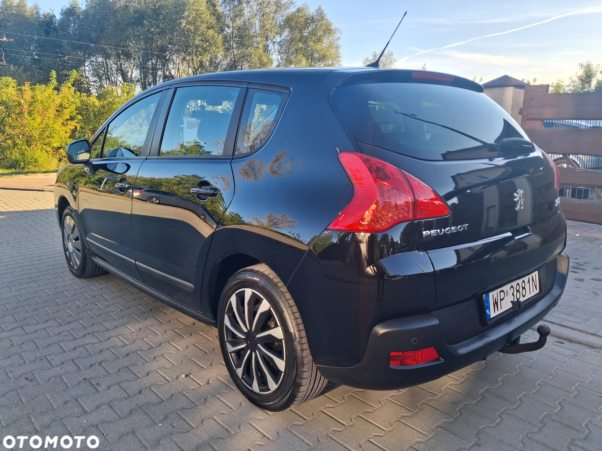 Peugeot 3008 HDi FAP 110 EGS6 Business-Line - 3
