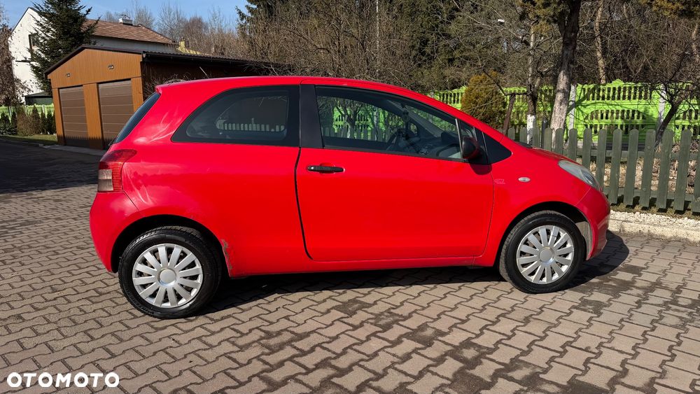 Toyota Yaris 1.3 Luna - 8
