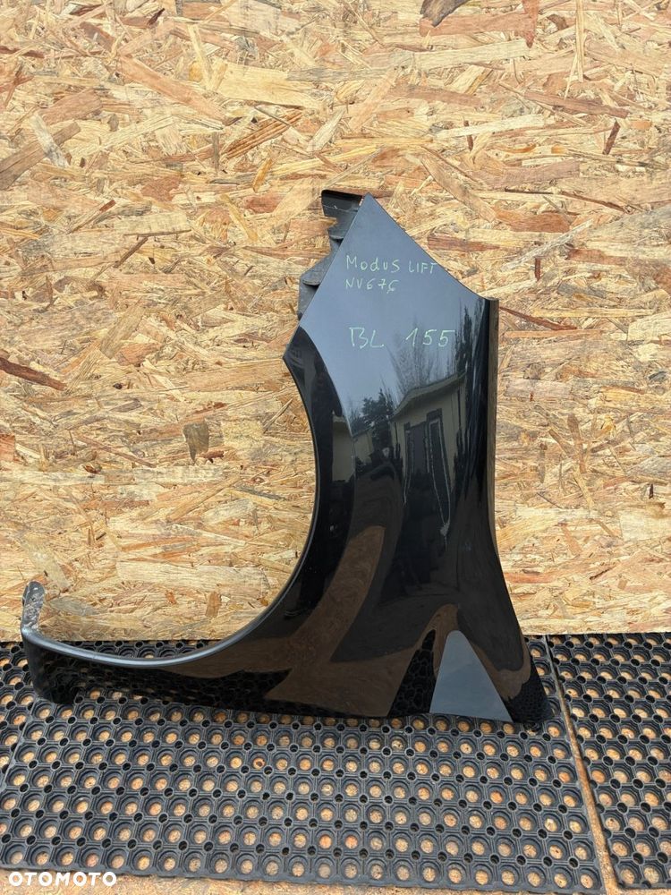 RENAULT MODUS LIFT kod lak. NV676 BŁOTNIK PRZÓD PRZEDNI LEWY - 1