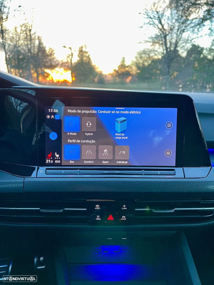 VW Golf 1.4 eHybrid OPF DSG GTE - 17