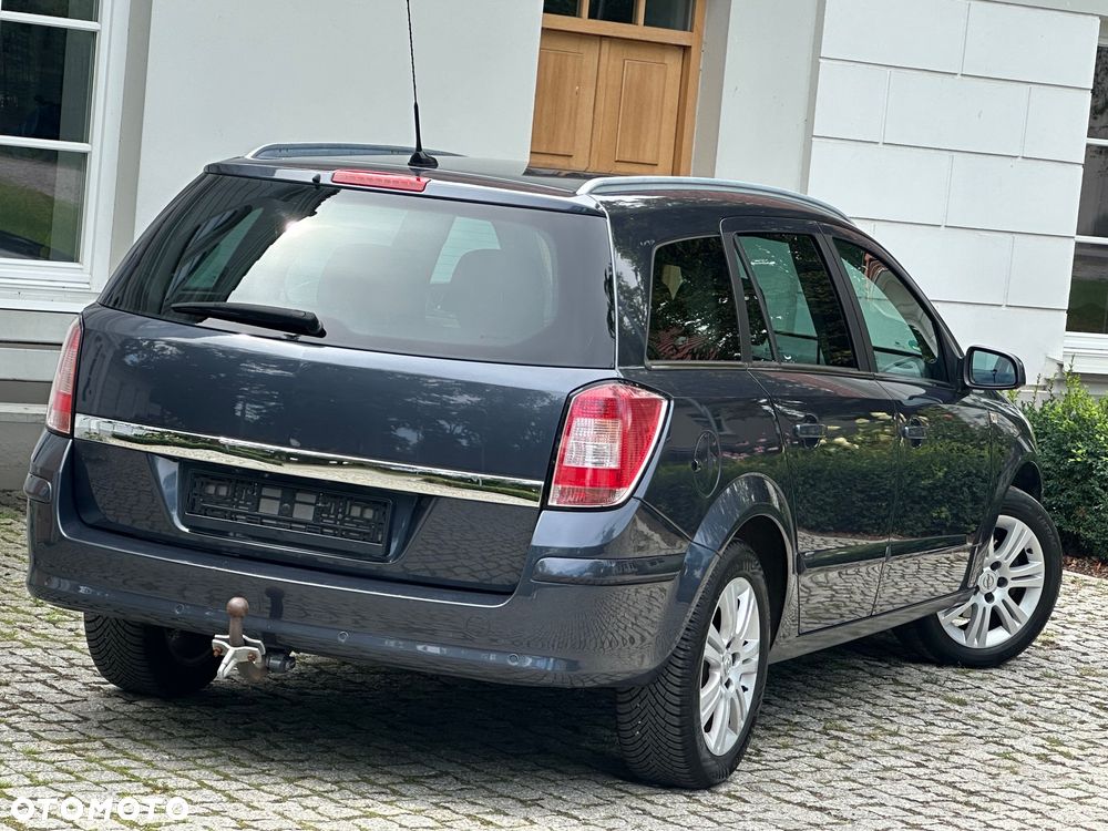 Opel Astra 1.6 Essentia EasyTronic - 23