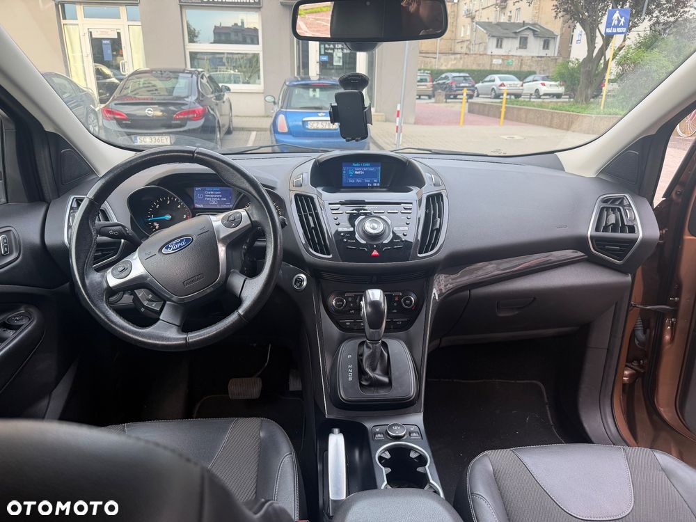 Ford Kuga 2.0 TDCi 4x4 Titanium - 4