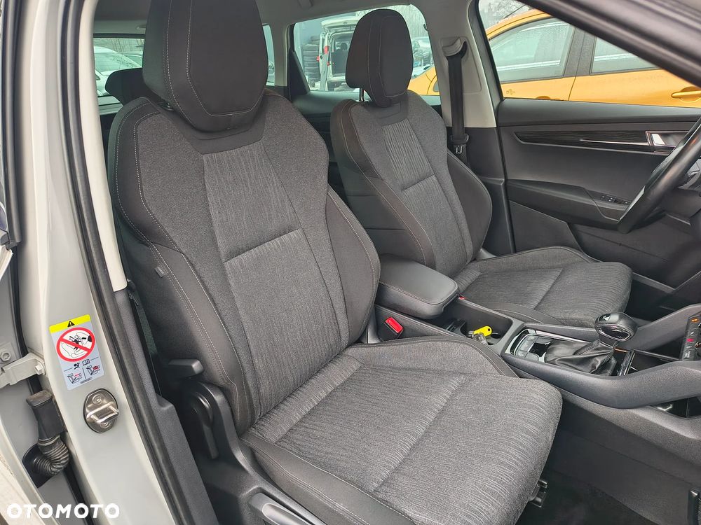 Skoda Karoq 1.0 TSI 4x2 Style DSG - 24