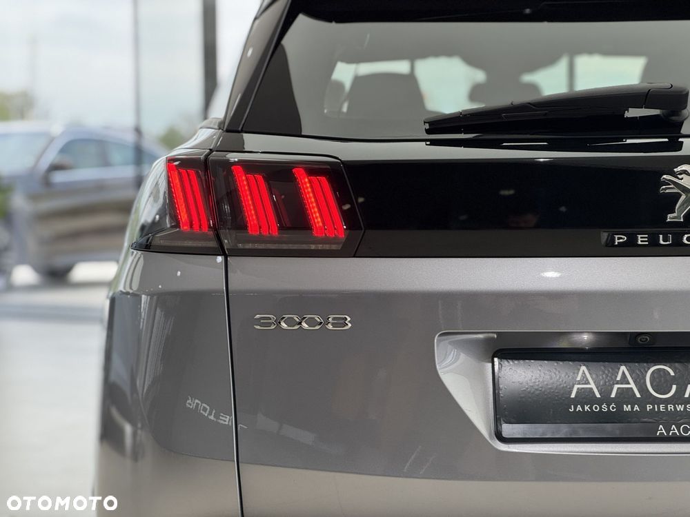 Peugeot 3008 1.6 PureTech Hybrid PHEV Allure Pack S&S EAT8 - 39