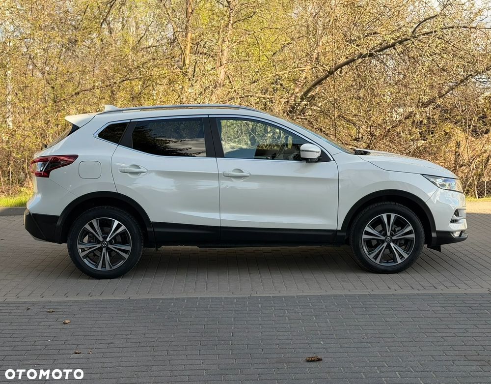 Nissan Qashqai 1.3 DIG-T N-Connecta - 6