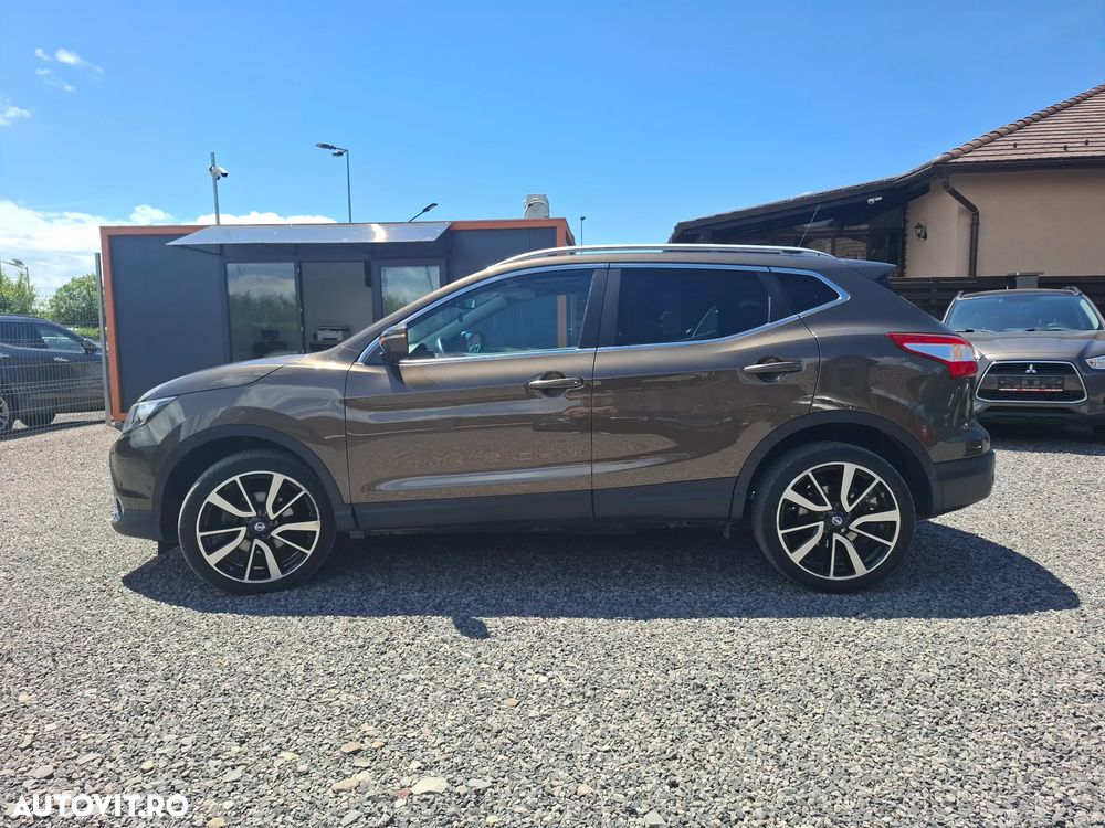Nissan Qashqai 1.5 DCI TEKNA - 11