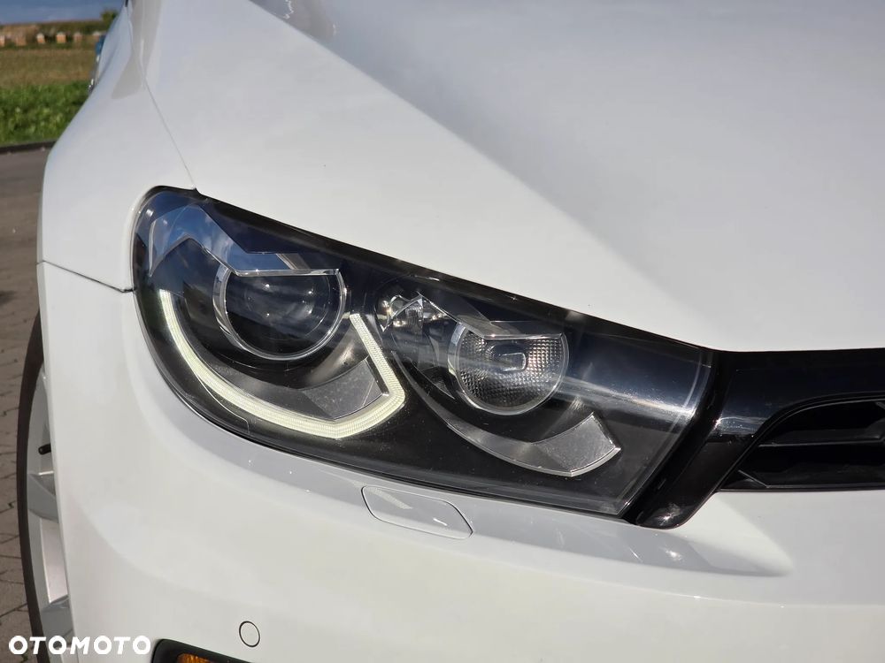 Volkswagen Scirocco 2.0 TDI BMT DSG - 12