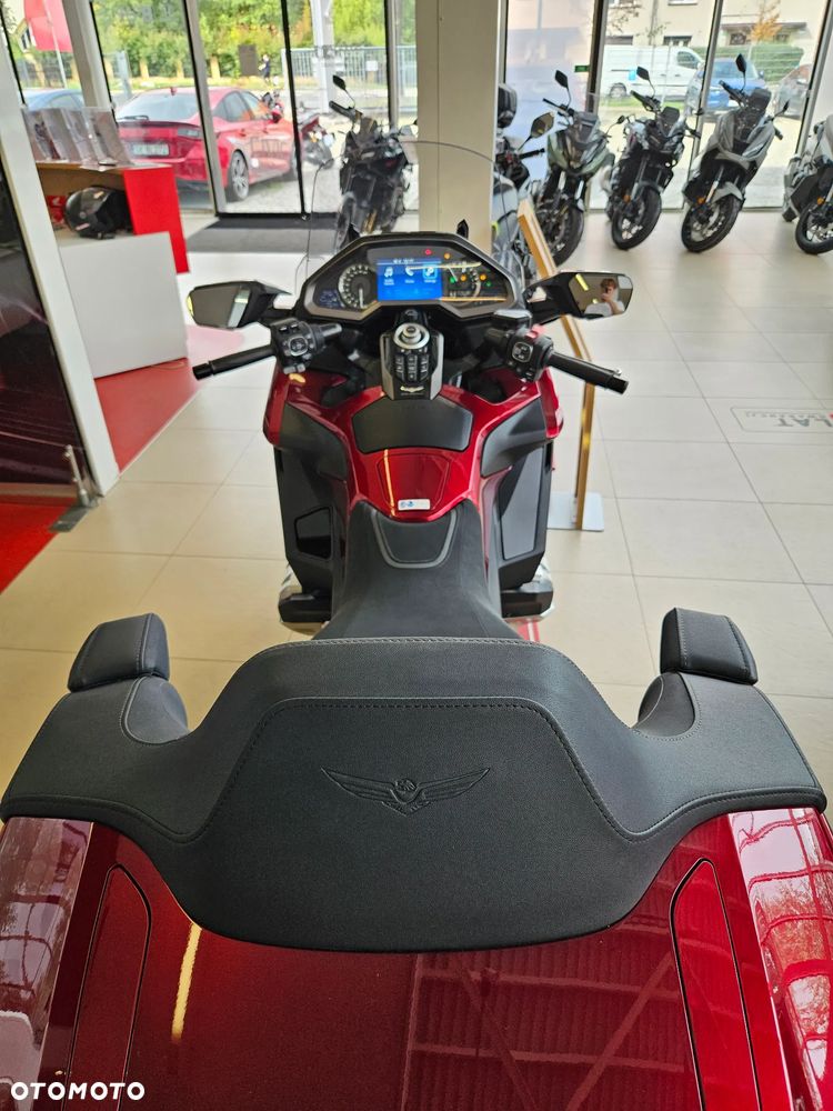 Honda GL - 8
