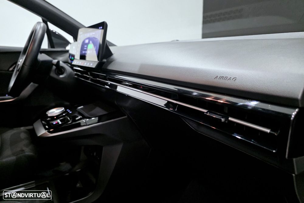 MG MG4 64 kWh Comfort - 23