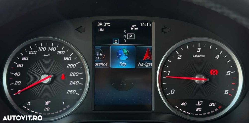 Mercedes-Benz GLC Coupe 220 d 4MATIC - 28