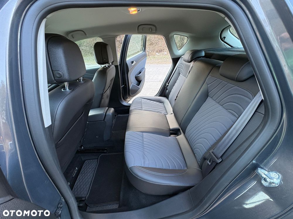 Opel Astra 1.4 Turbo Automatik Exklusiv - 20