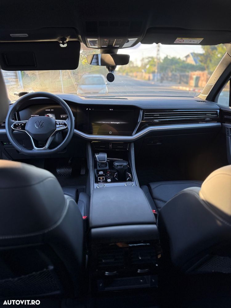 Volkswagen Touareg V6 TDI 4MOTION Elegance - 15
