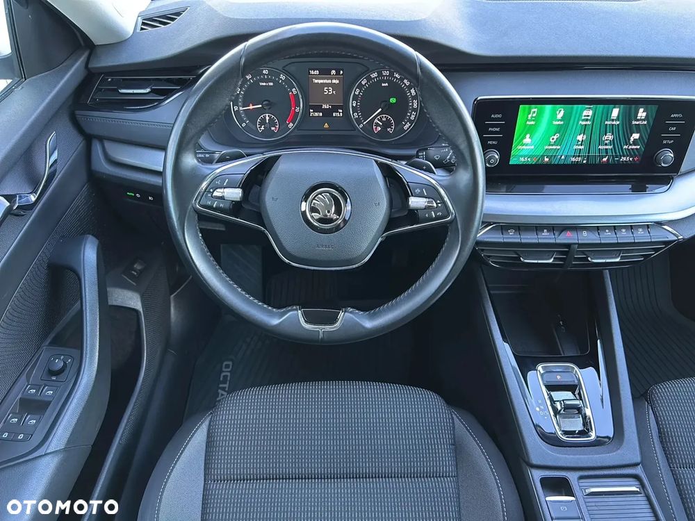 Skoda Octavia 1.5 TSI e-Tec Ambition DSG - 6