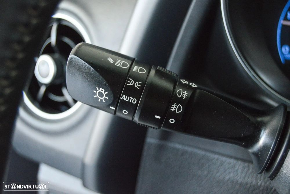 Toyota Auris 1.4 D-4D Comfort - 32