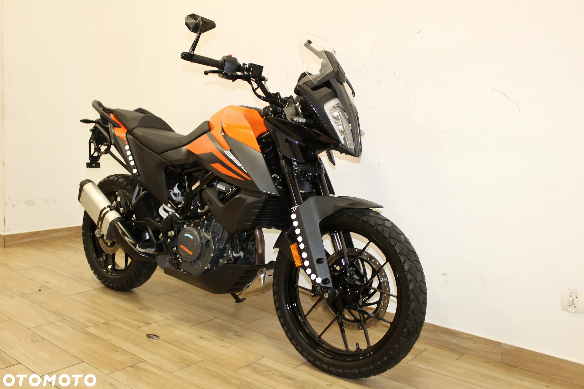 KTM Adventure - 3