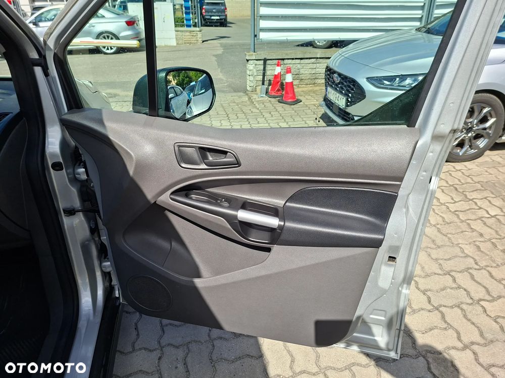 Ford Tourneo Connect 1.5 EcoBlue Titanium PowerShift - 31
