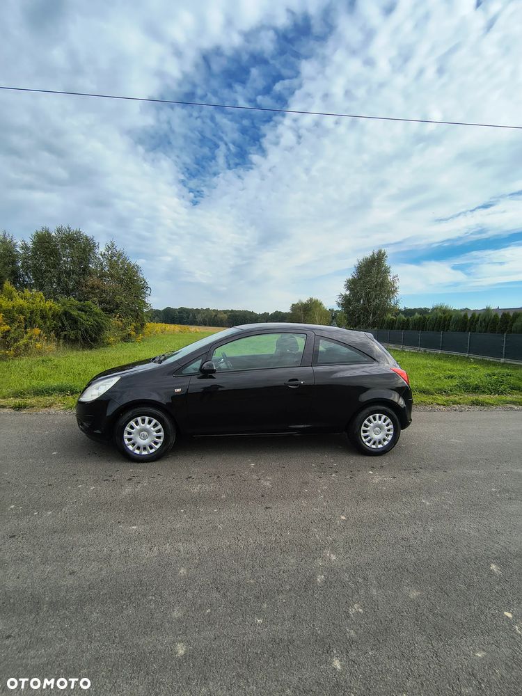 Opel Corsa 1.2 16V Cosmo - 2