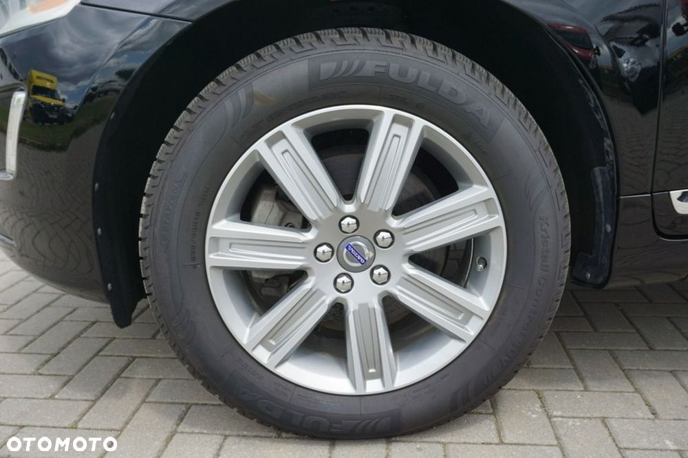 Volvo XC 60 T5 AWD Inscription - 25