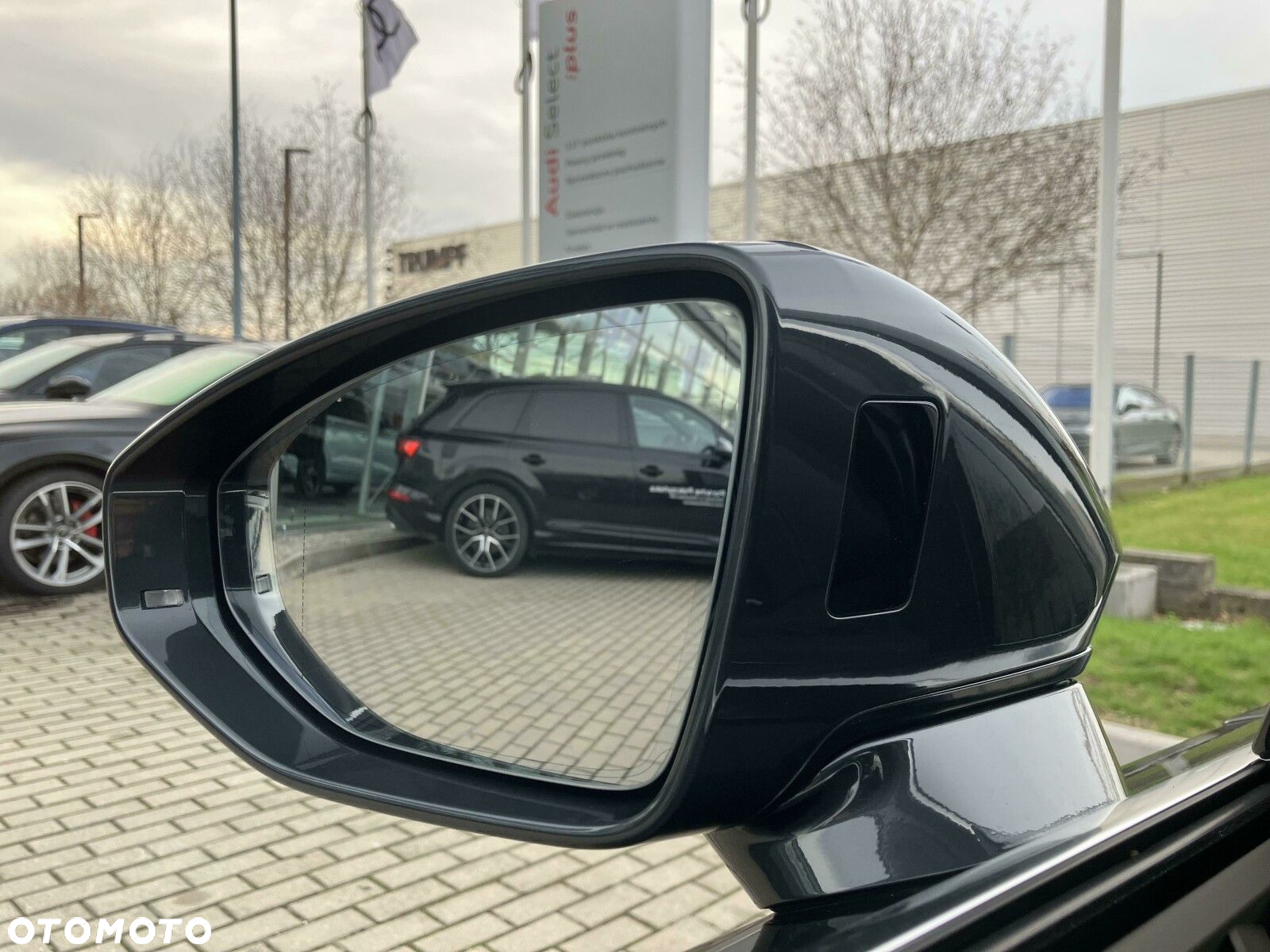 Audi A8 - 24