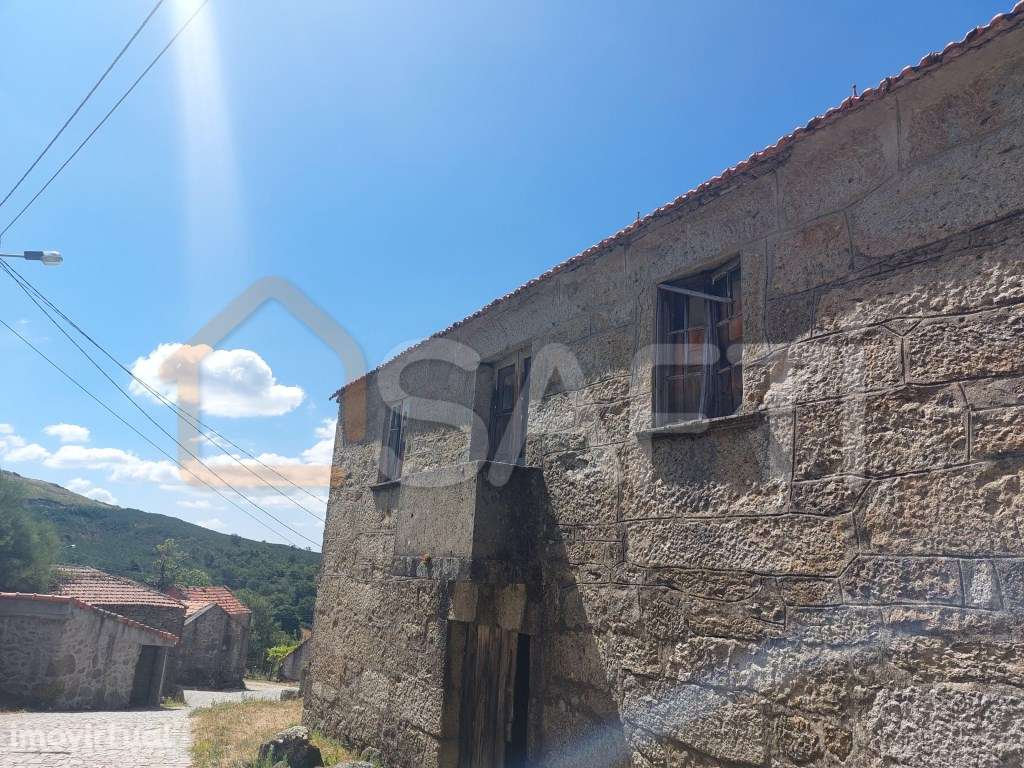 Moradia em Pedra - Grande imagem: 2/3