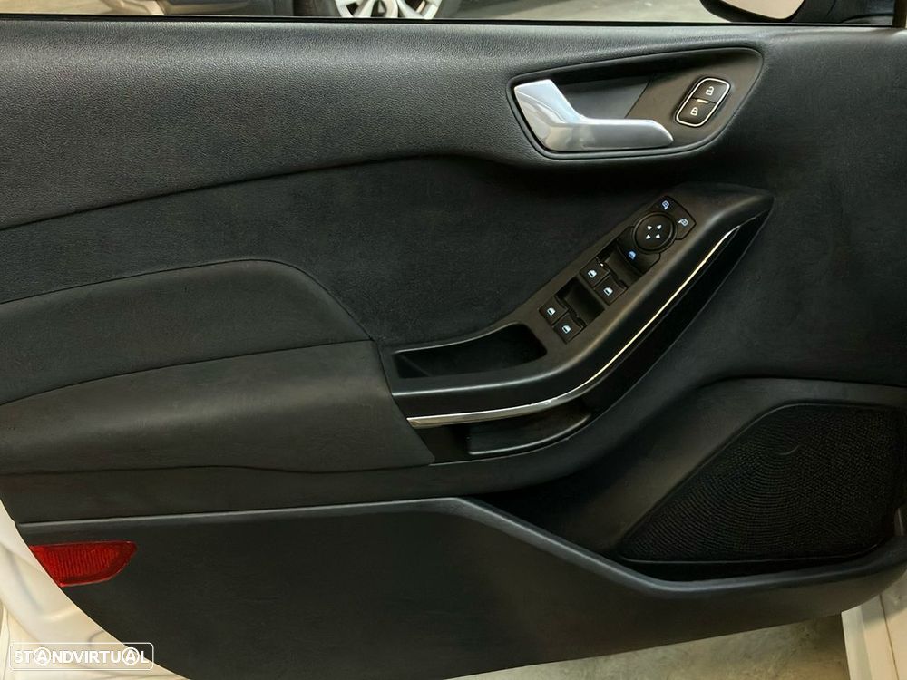 Ford Fiesta 1.0 EcoBoost ST-Line - 20