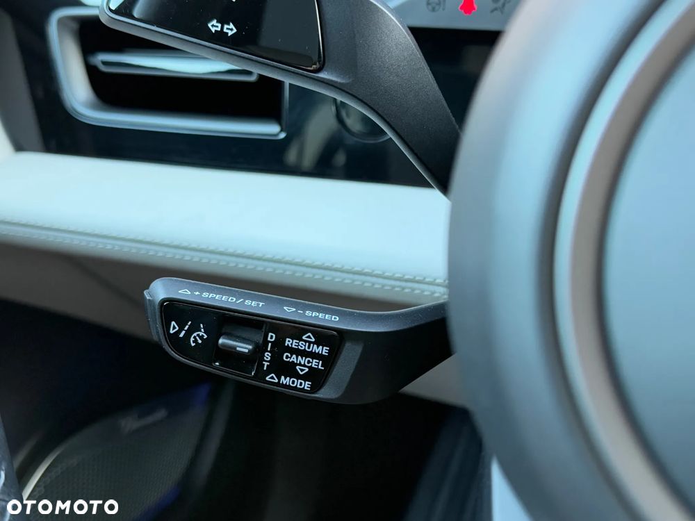 Porsche Taycan Turbo S Cross Turismo - 23