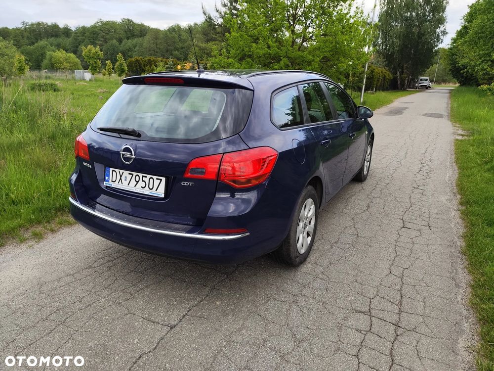 Opel Astra 1.6 CDTI Enjoy - 4