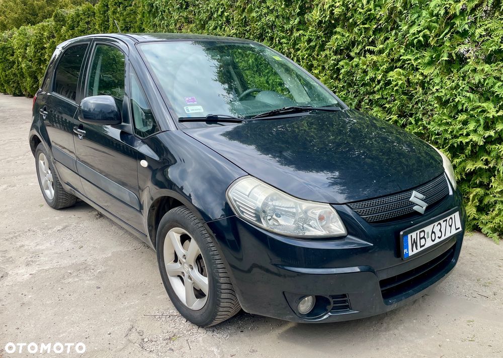 Suzuki SX4 1.6 GS / Premium - 2