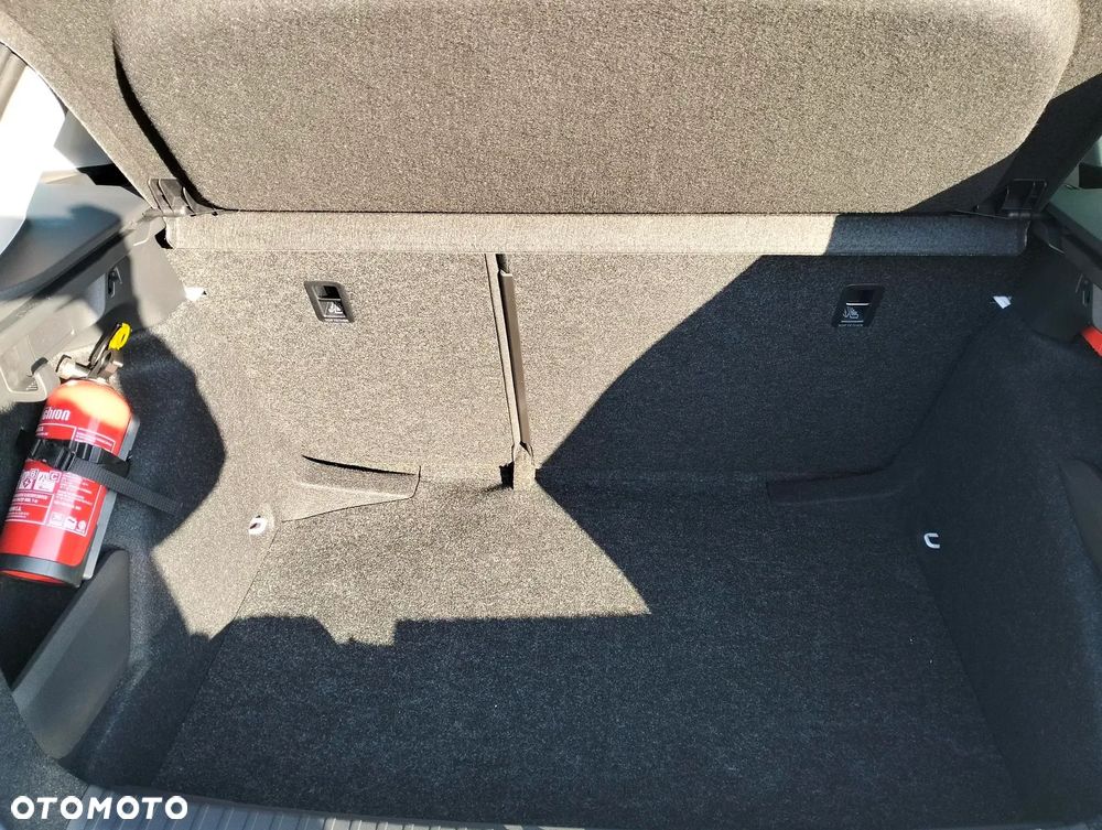 Skoda Kamiq 1.5 TSI Selection DSG - 19