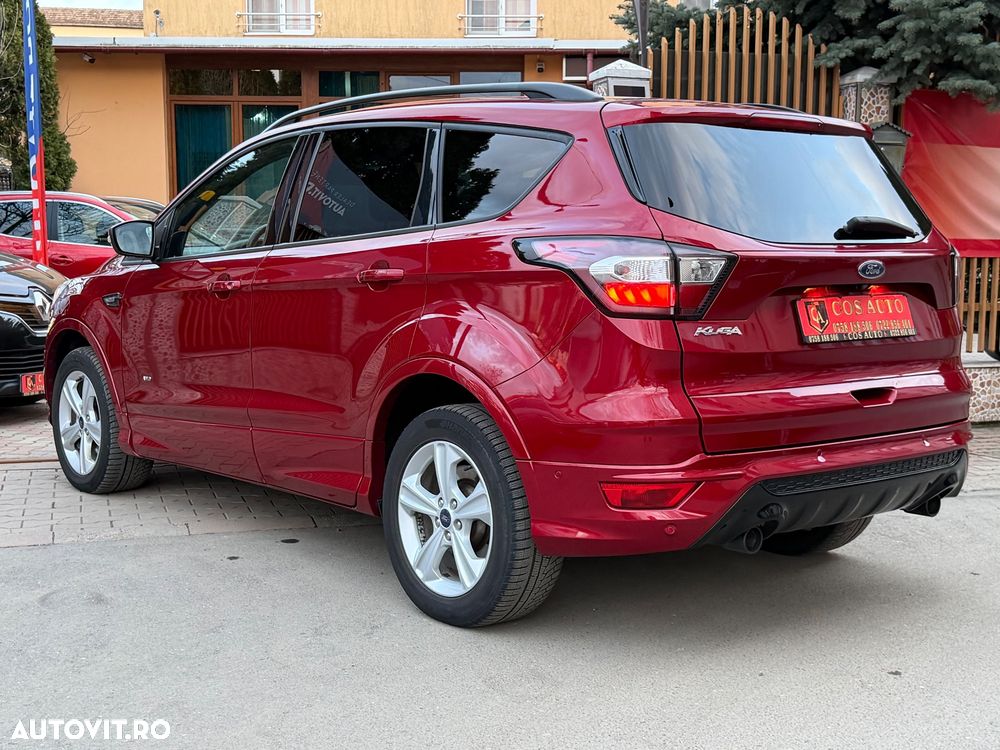 Ford Kuga 2.0 TDCi 4x4 Aut. ST-Line - 6