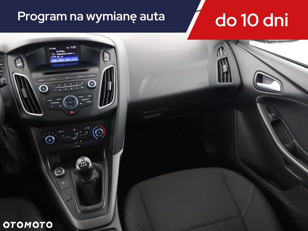 Ford Focus - 10