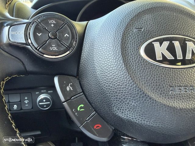 Kia Soul 1.6 CRDi TX - 15