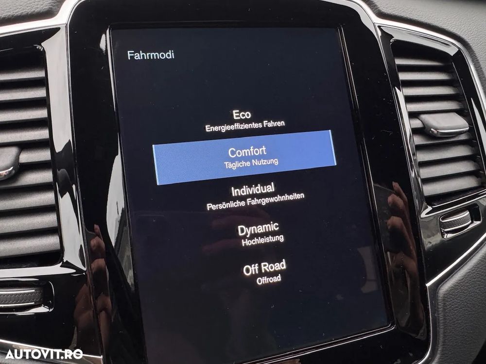 Volvo XC 90 B5 MHEV AWD 7 locuri R-Design - 18