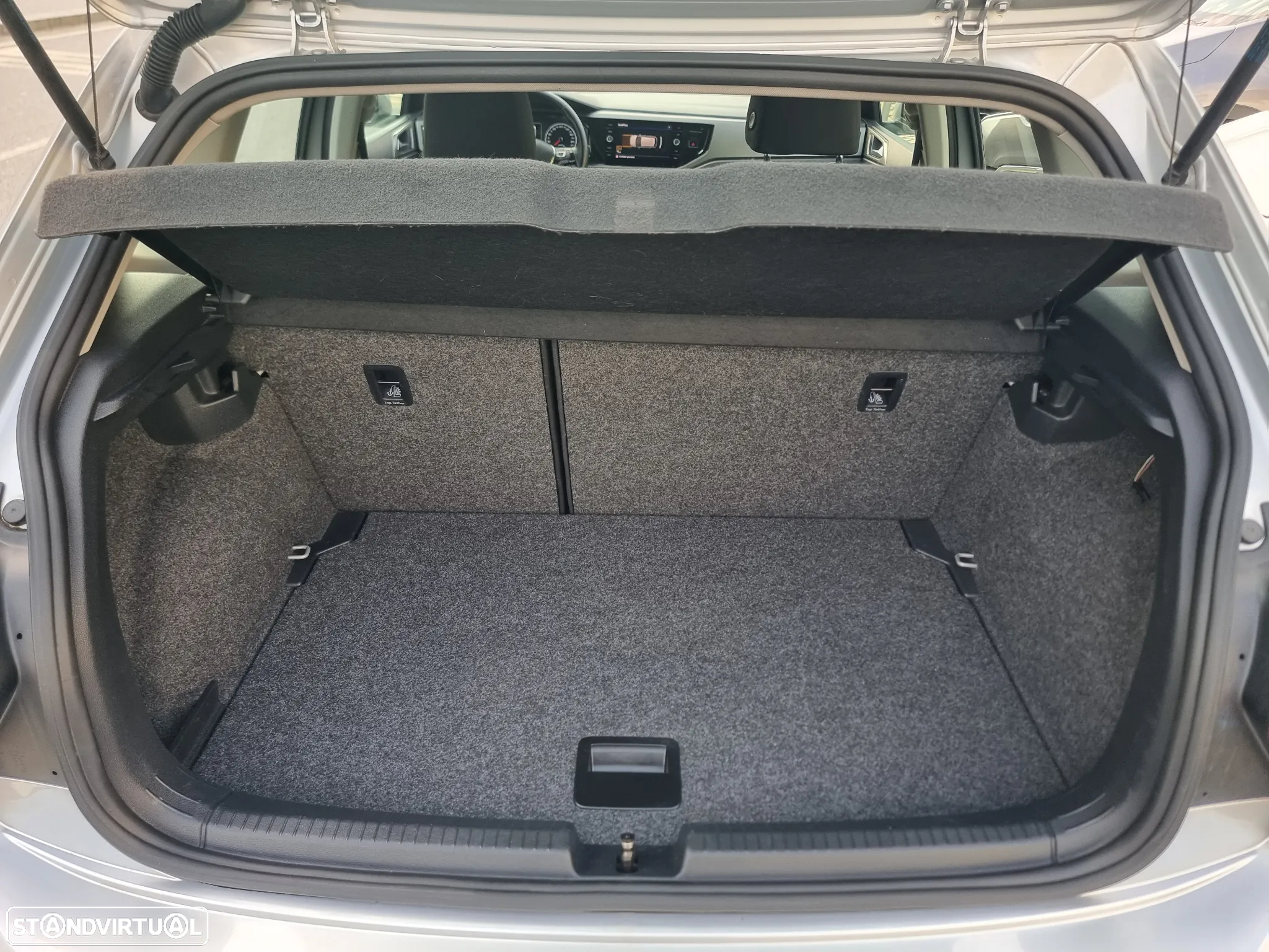 VW Polo 1.0 Confortline Nav - 27