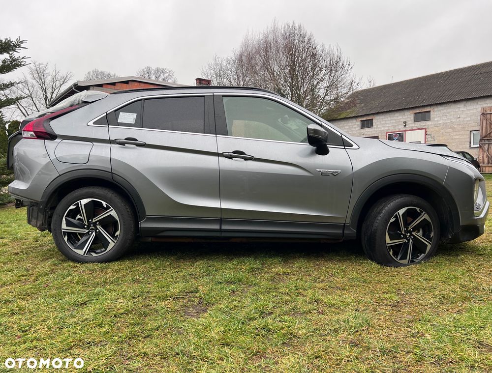 Mitsubishi Eclipse Cross 4WD Plus Select - 4