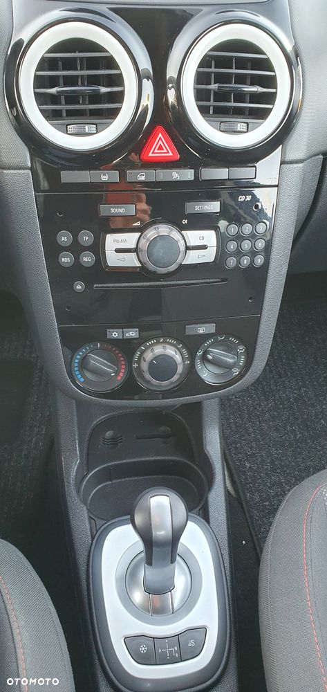 Opel Corsa 1.2 16V Cosmo EasyTronic - 16