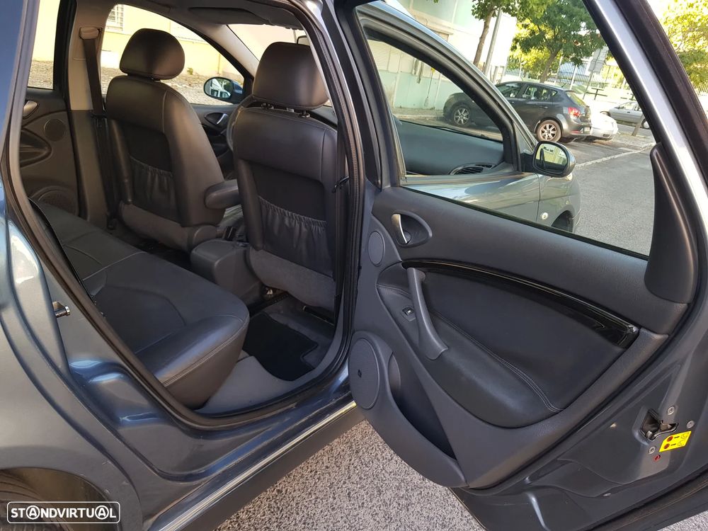 Citroën C5 Break 2.0 HDi Exclusive - 40
