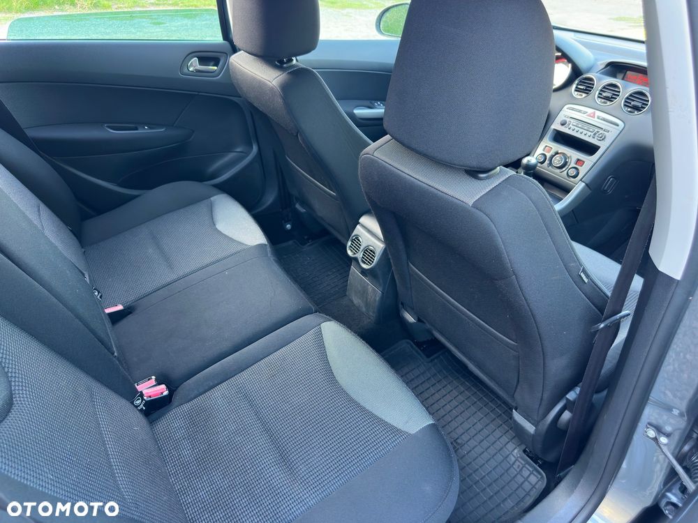 Peugeot 308 120 VTi Access - 28