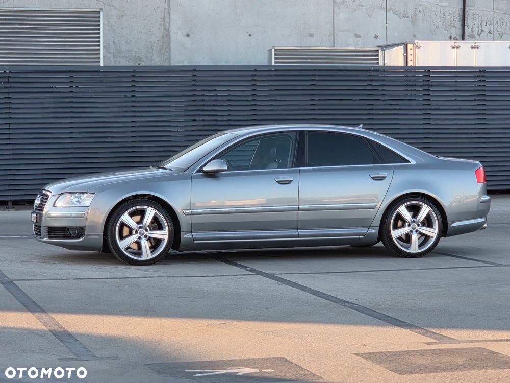 Audi A8 4.2 FSI Quattro - 5