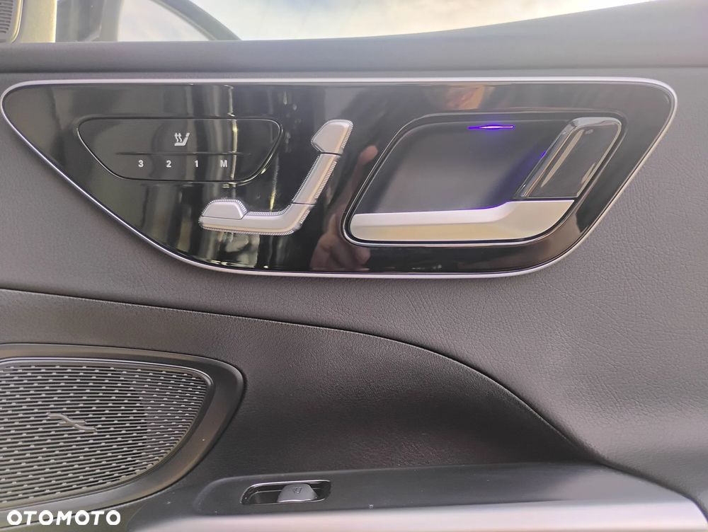 Mercedes-Benz Klasa C - 23