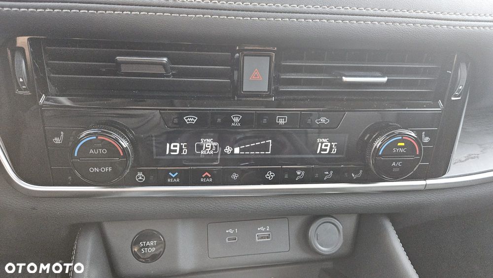 Nissan X-Trail 1.5 VC-T e-POWER N-Connecta e-4ORCE - 22