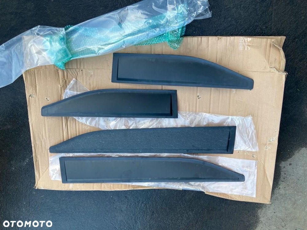 DACIA SANDERO 3 III LOGAN 3 III JOGGER STEPWAY ORYGINALNE LISTWY OZDOBNE NA DRZWI NAKŁADKA LISTWA LISTWY DRZWIOWE - 1