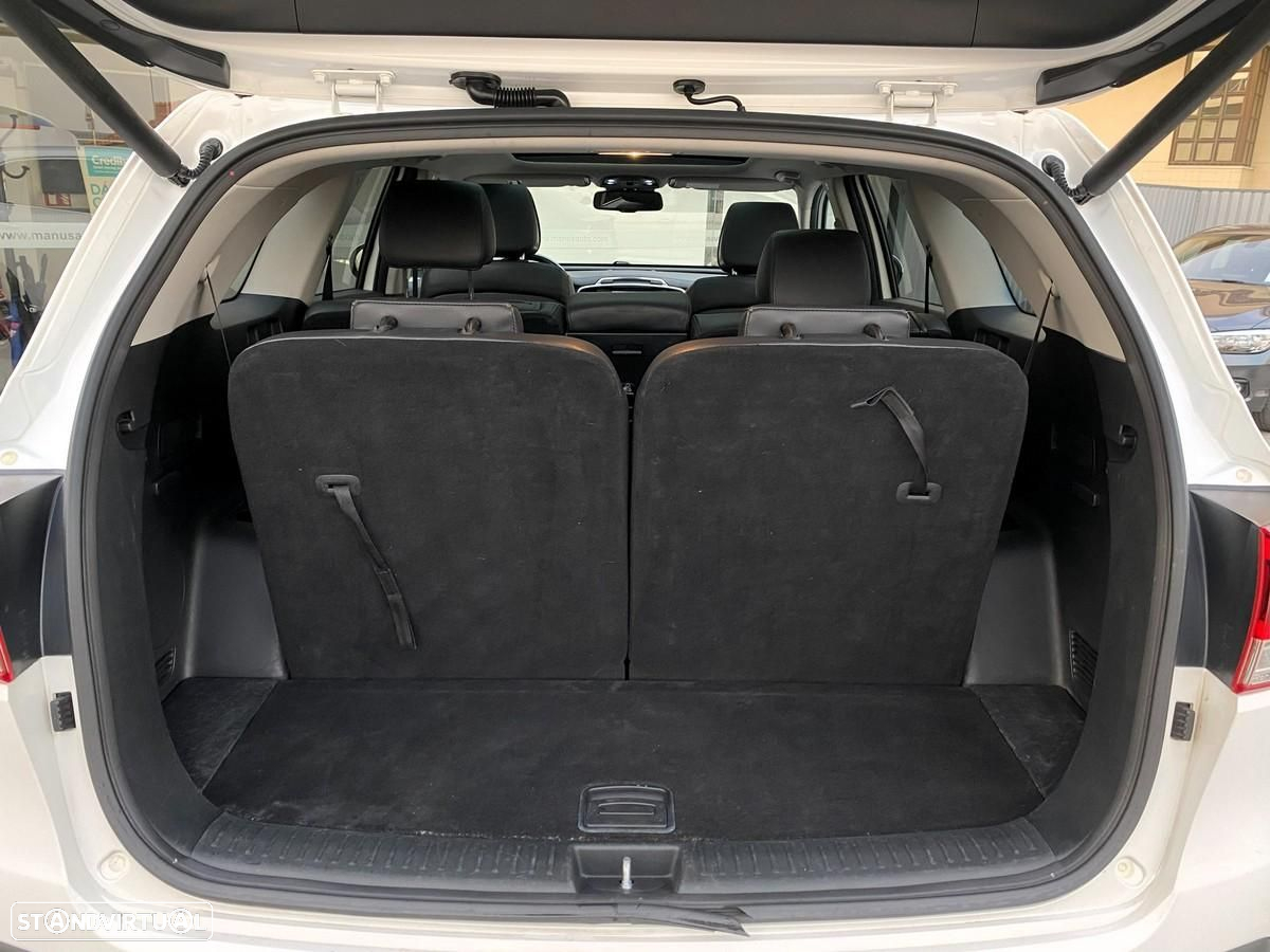 Kia Sorento 2.2 CRDi TX TOP Aut. - 28