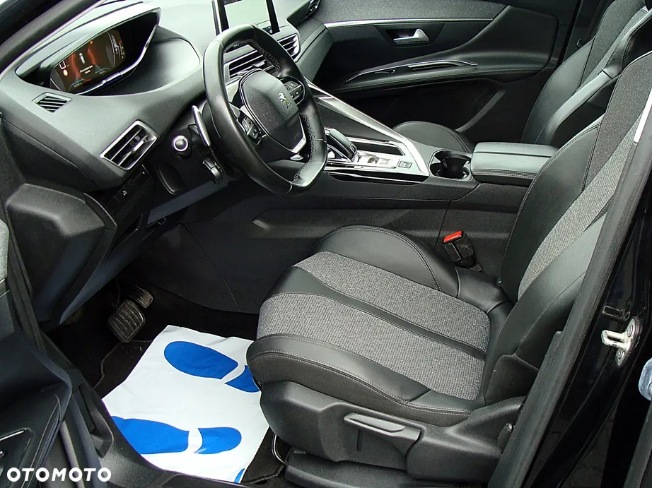 Peugeot 3008 BlueHDi 130 Stop & Start EAT8 Allure - 17